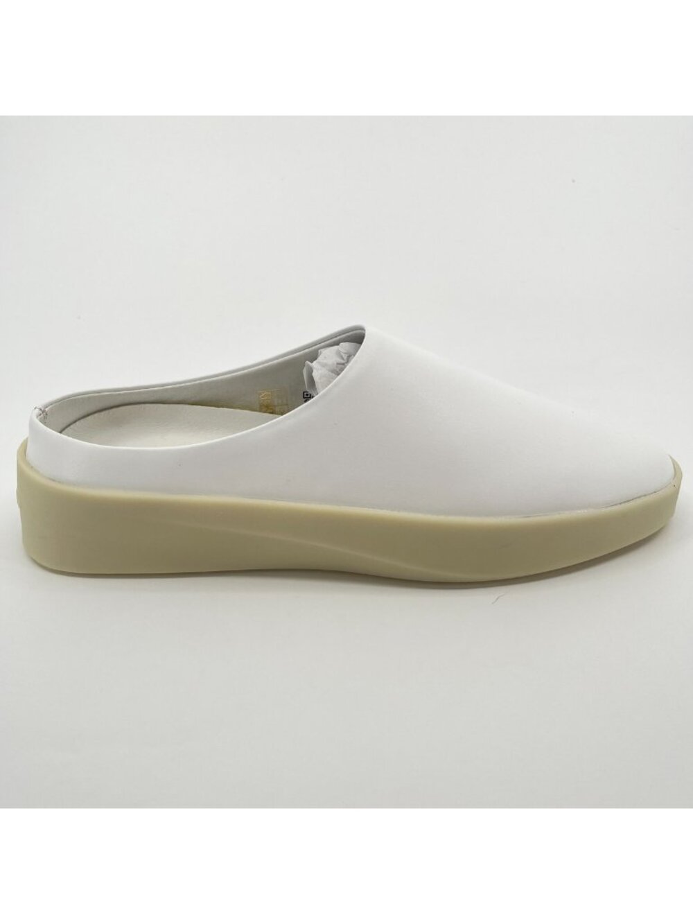 Wolf & Shepherd Cruise Womens Size 8 White Beige Casual Slip-On Mule Slippers